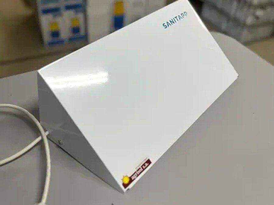 Atrapainsectos Sanitapp LED, marca propia de Agrisol S.A.